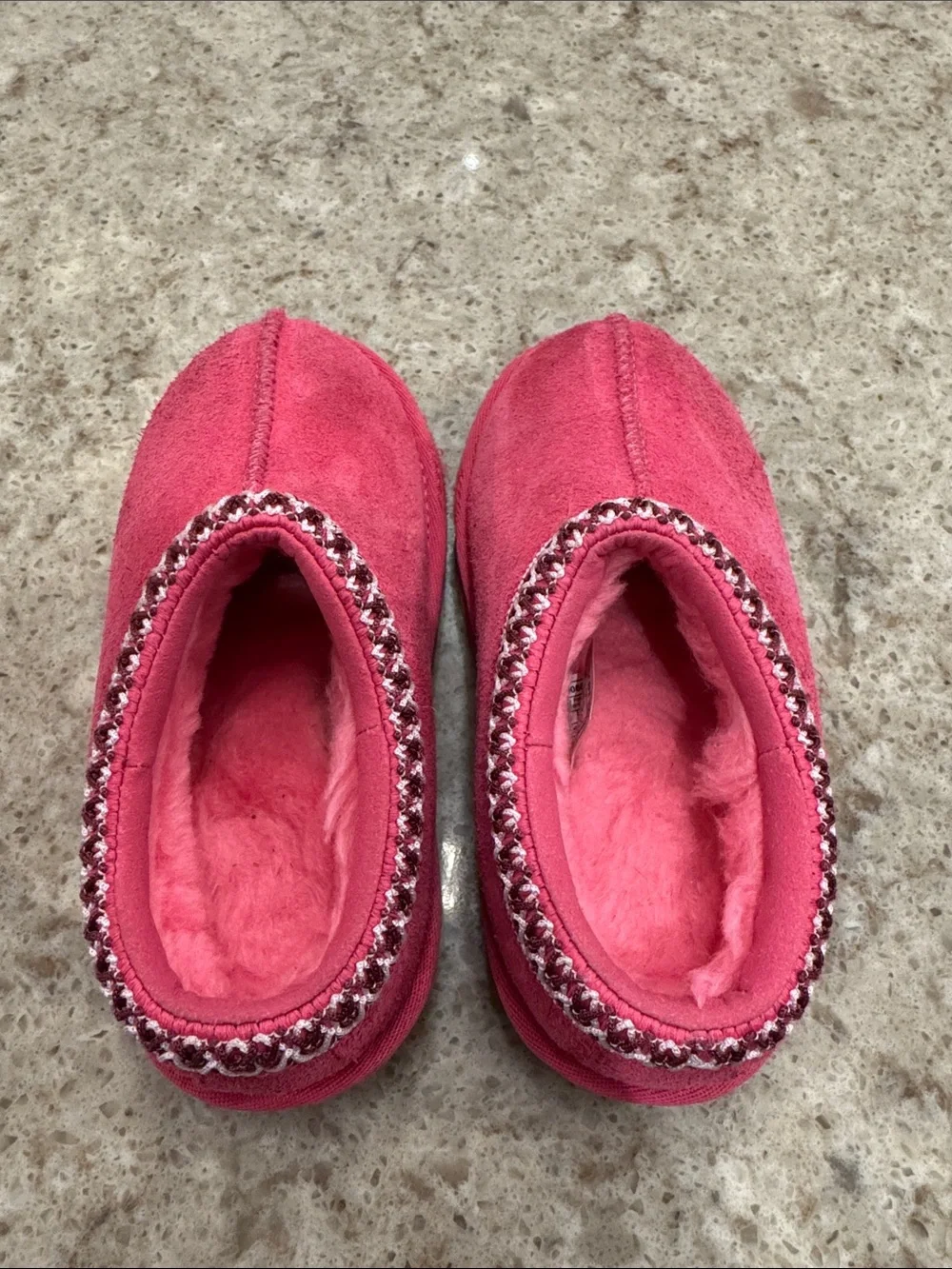 Girls Ugg Tasman slippers size 11 hot pink VGUC